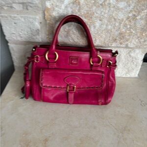 Dooney And Bourke Pink Leather Women's Bag